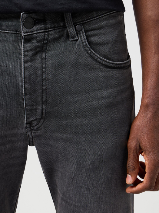 Wrangler Мужские Джинсы Тёмные Серые LARSTON Slim Tapered [4]