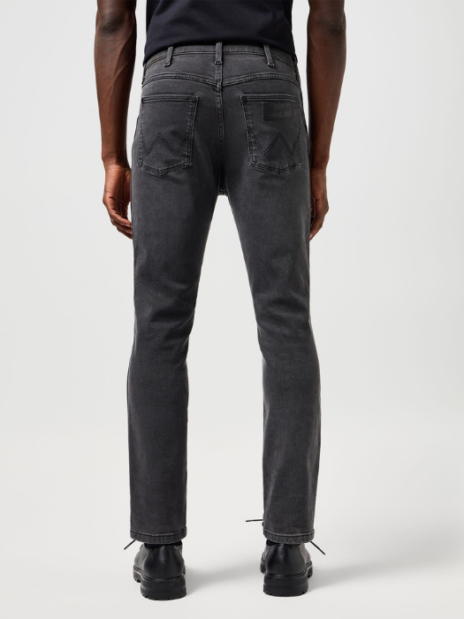 Wrangler Мужские Джинсы Тёмные Серые LARSTON Slim Tapered [3]