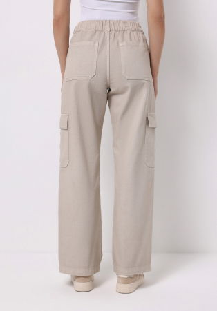 IMBRACAMINTE - COLIN'S Pantaloni Bej Regular Femei