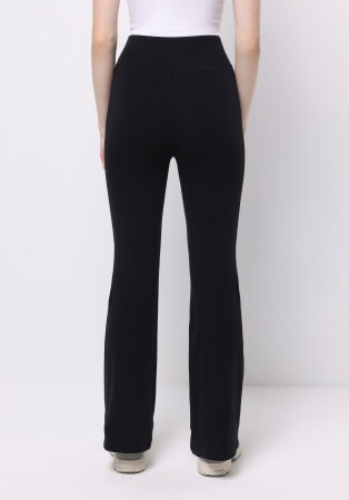 IMBRACAMINTE - COLIN'S Pantaloni Negri Slim Femei