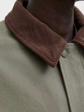 BARBATI - Geaca Verde Măslinie Barbati