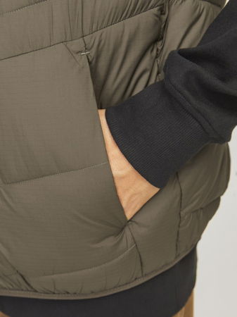 BARBATI - Jack Jones Vesta Haki  Barbati