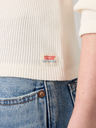 Hanorace - Levi's Bluza Alba Slim Femei