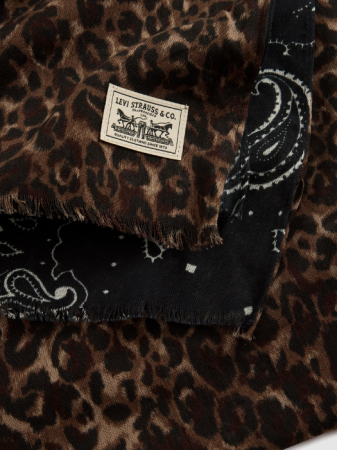 ЖЕНЩИНЫ - Levi's Шарф Negru/Cafeniu 