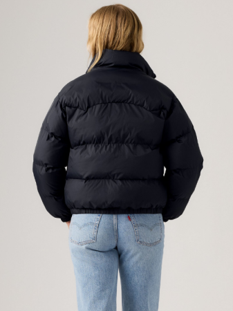 Geci si Jachete - Levi's Geaca De Iarna  Neagra Regular Femei