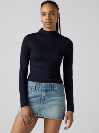 Pulovere si Cardigane - Levi's Maleta Neagra Regular Femei