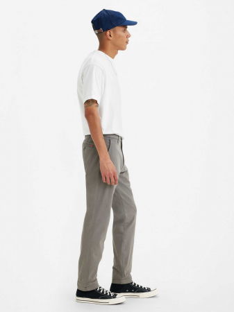BARBATI - Levi's Pantaloni Gri Deschis Tapered Barbati