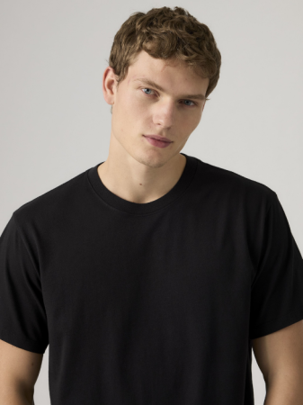 IMBRACAMINTE - Levi's Tricou Negru Relaxed Barbati