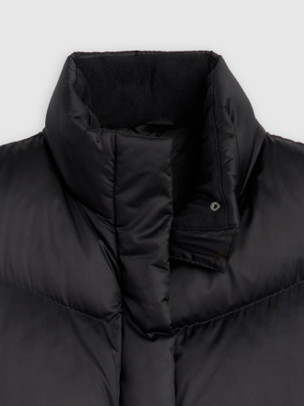 FEMEI - Levi's Vesta Neagra Regular Femei