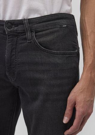 JEANS - Mavi Blugi Gri Inchis Marcus Slim Straight Barbati