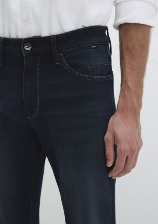 Mavi Blugi Indigo Hunter Regular Straight Barbati [5]