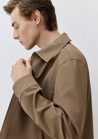 IMBRACAMINTE - Mavi Geaca Maro Regular Barbati