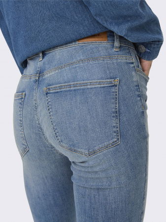 ЖЕНЩИНЫ - Only Женские Джинсы Светло-Синие ANN Flared