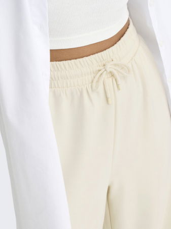 Only Pantaloni Crem  Femei [4]