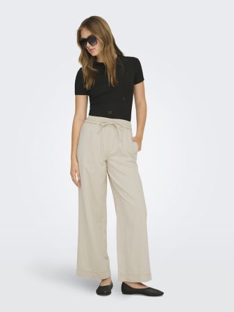 Pantaloni - Pantaloni Bej  Wide Leg Femei