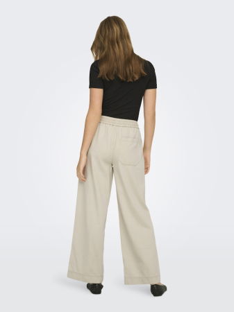 Pantaloni - Pantaloni Bej  Wide Leg Femei