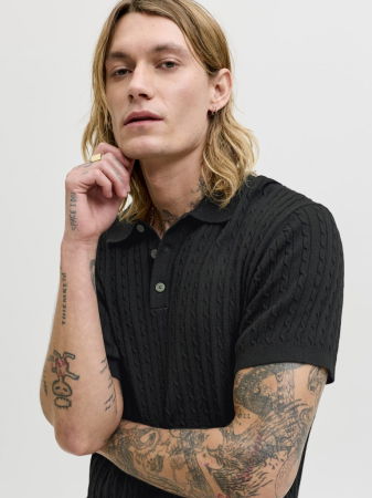 IMBRACAMINTE - Pulover Negru  Regular Barbati