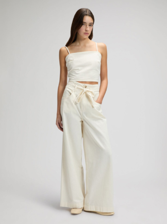 FEMEI - Top Alb Slim Femei