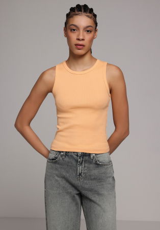 FEMEI - Top Piersic  Femei