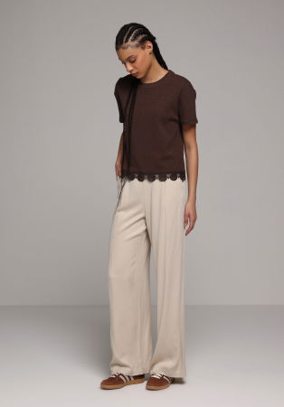 Tricouri si Topuri - Tricou Maro Femei