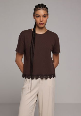 Tricouri si Topuri - Tricou Maro Femei