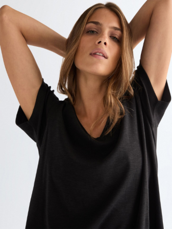 ЖЕНЩИНЫ - Женская Футболка Чёрная Regular