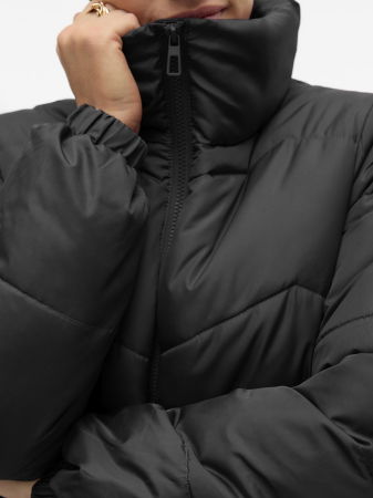 Geci si Jachete - Vero Moda Geaca Neagra  Femei