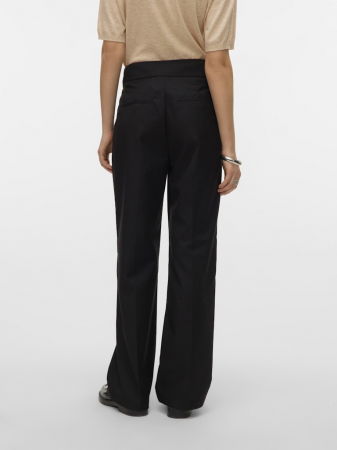 IMBRACAMINTE - Vero Moda Pantaloni Negri Straight Femei