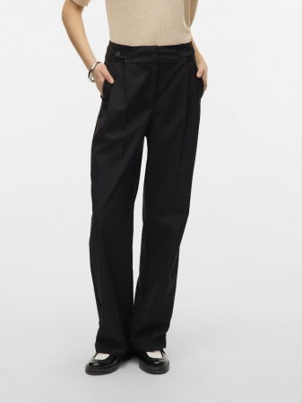 IMBRACAMINTE - Vero Moda Pantaloni Negri Straight Femei