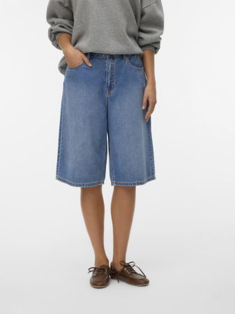Pantaloni Scurti - VERO MODA Pantaloni Scurti Medium Blue Denim Regular Femei