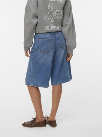 Pantaloni Scurti - VERO MODA Pantaloni Scurti Medium Blue Denim Regular Femei