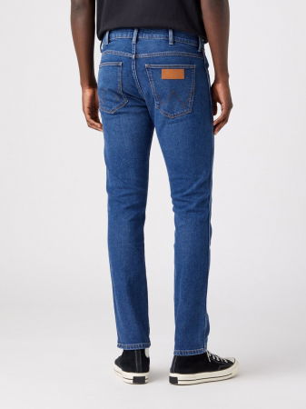 JEANS - Wrangler Blugi Slim Tapered Country Boy Barbati