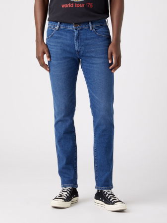 BARBATI - Wrangler Blugi Slim Tapered Country Boy Barbati
