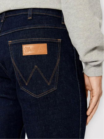 BARBATI - Wrangler Blugi Regular Straight Day Drifter Barbati