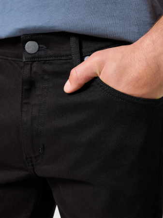 Slim - Wrangler Blugi Negri LARSTON Slim Tapered Barbati