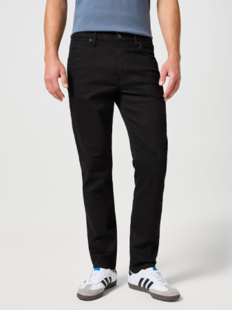 Slim - Wrangler Blugi Negri LARSTON Slim Tapered Barbati