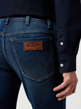 BARBATI - Wrangler Blugi Navy TEXAS SLIM Authentic Slim Barbati