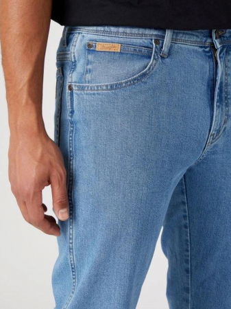 Straight - Wrangler Blugi Straight Good Shot Barbati