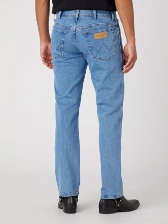Straight - Wrangler Blugi Straight Good Shot Barbati