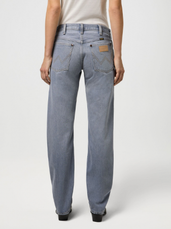ЖЕНЩИНЫ - Wrangler Женские Джинсы Светло-Серые LOW RISE COWBOY JEAN Straight - 499 Lei