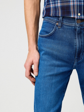 Wrangler Blugi Albastri LARSTON Slim Tapered Barbati [3]