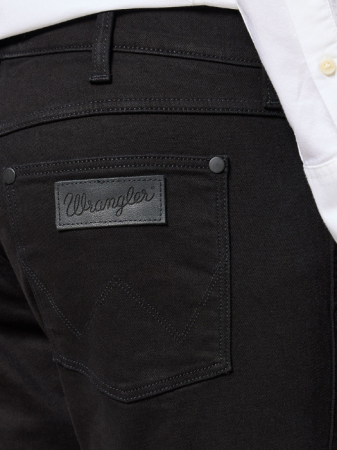 JEANS - Wrangler Blugi Negri GREENSBORO Regular Straight Barbati