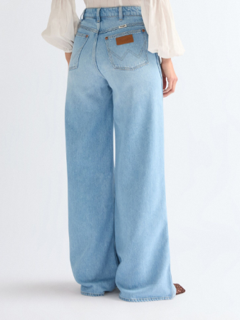 JEANS - Wrangler Blugi Albastri Bottom Loose Femei
