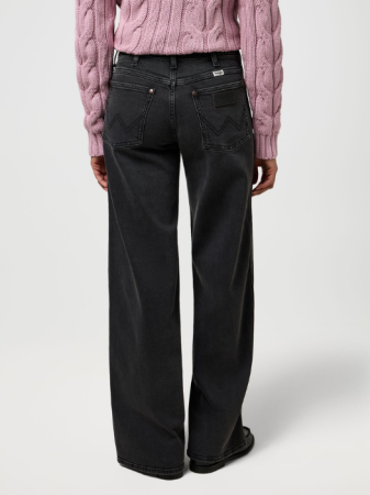 Wide Leg - Wrangler Blugi Negri WORLD WIDE Wide Leg Femei