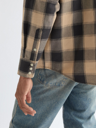 Camasi - Wrangler Camasa Bej Oversized Barbati