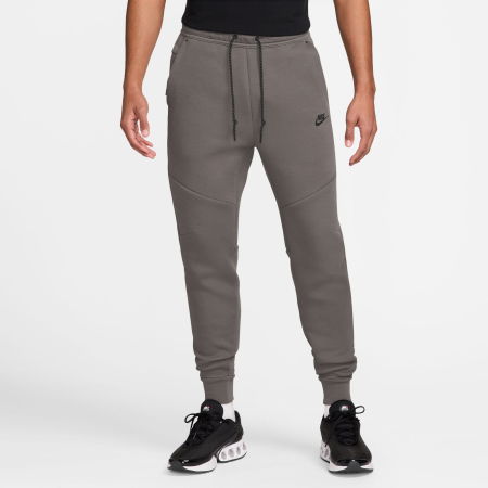 Nike - Pantaloni Nike M Nk Tch Flc Jggr
