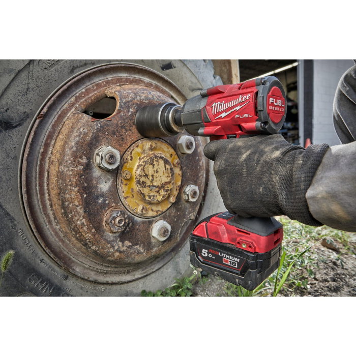 Cheie de impact Milwaukee 1/2″ 745Nm 18V M18FMTIW2F12-502X, M18 FUEL, , 2 x M18 B5 acumulator, M12-18 FC incarcator, cutie HD [3]