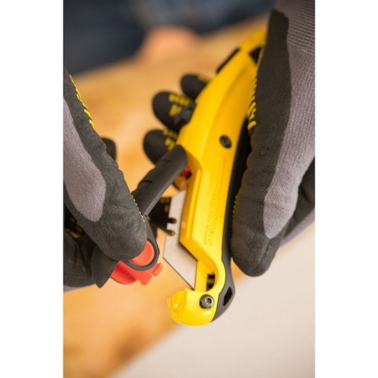 CUTTER STANLEY FATMAX CU LAMA RETRACT [4]