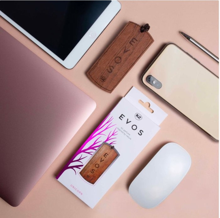 Odorizant Auto din Lemn Masiv K2 EVOS UNICORN, Parfum Fructat (Piersică, Plumeria, Santal), Design Dog Tag [3]