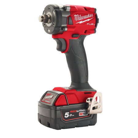Cheie de impact Milwaukee 1/2″ 339Nm 18V M18FIW2F12-502X, M18 FUELtm compacta cu inel de fixare, cod 4933478444, 2 x M18 B5 acumulator, M12-18 FC incarcator, cutie HD [1]